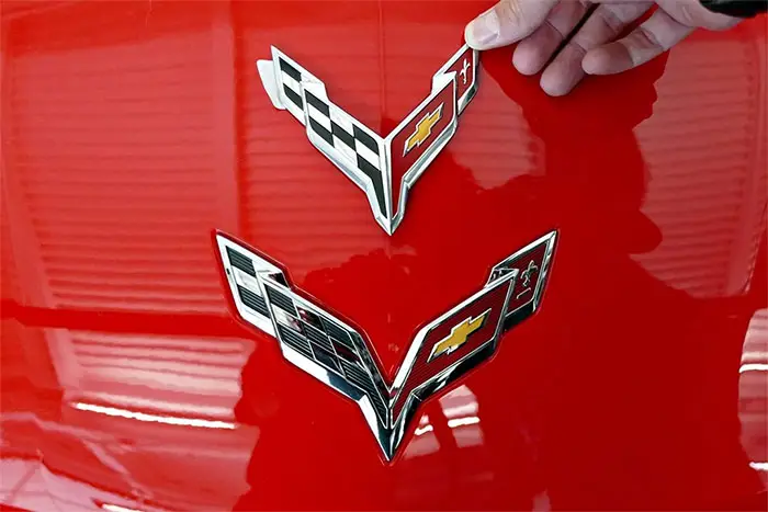 c7 corvette badges